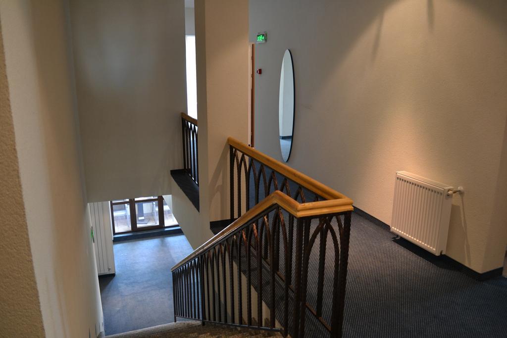 Hotel Doi Taurasi Afumaţi Zewnętrze zdjęcie